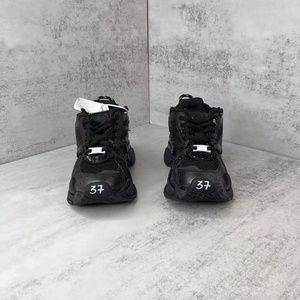 Venta directa de fábrica de zapatillas deportivas de lujo de marca a la moda, zapatillas de baloncesto transpirables y antideslizantes, estilo veraniego - Product Image 3