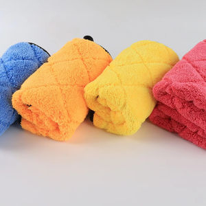 Toalha de Lavagem de Carro Premium 40xcm em Microfibra Coral - Macia, Absorvente, Sem Riscos, Multicolorida para Detalhamento Automotivo - Product Image 1