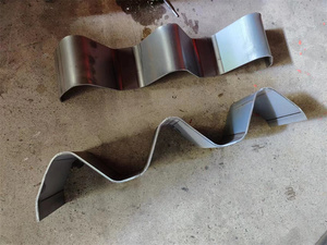 Máquina de Conformación de Rollos para Barandas de Seguridad en Carreteras de Alta Calidad y Velocidad, Máquina de Fabricación de Barreras de Tráfico - Product Image 6