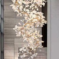 Lustre personnalisé en fer forgé en forme de feuille de Ginkgo, corps doré, LED à intensité variable, grande taille, pour restaurant, hôtel, villa, hall et éclairage d'escalier