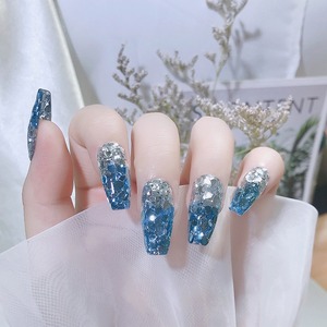 <span class=keywords><strong>ก</strong></span>ลิตเตอร์เล็บเกาหลีแบบเม็ดใหญ่ สีแชมเปญและสีน้ำเงินเข้ม ประกายระยิบระยับหลากสีสัน สำหรับตกแต่งเล็บแบบไล่เฉดสี - Product Image 2