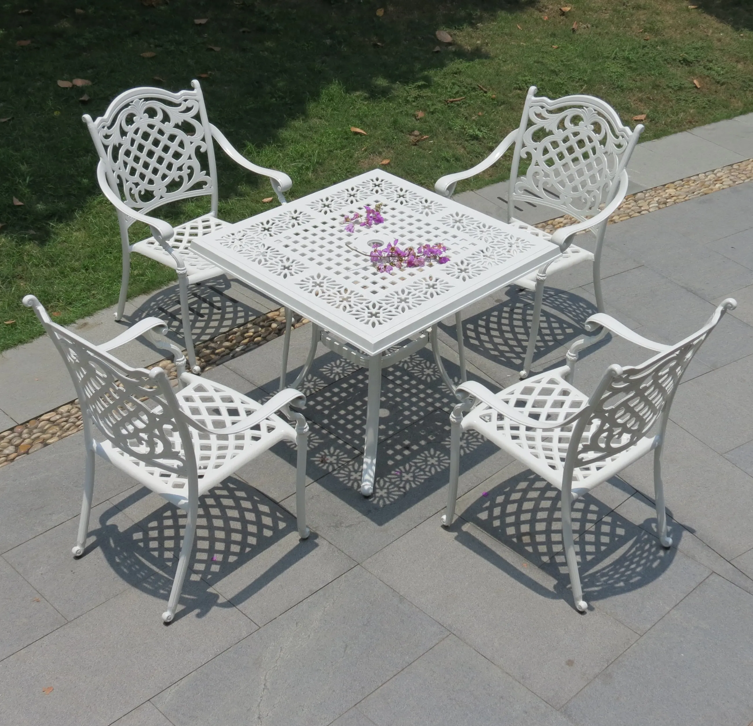 Groothandel Goedkope Stoelen Tuinmeubilair Tuin Set Waterdichte Patio Gegoten Aluminium Tafel En Stoel