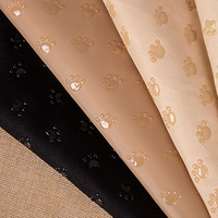Großhandel Haustier Teppich Boden matte Stoff rutsch feste Stoff Hunde pfote Muster Tropfen Kunststoff Polyester Gabardine Anti-Rutsch-Stoff