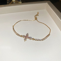 Bracelet coulissant en fer avec fleur en zircon de style coréen, luxe léger, sophistiqué, doux, frais, élégant et polyvalent, vente en gros