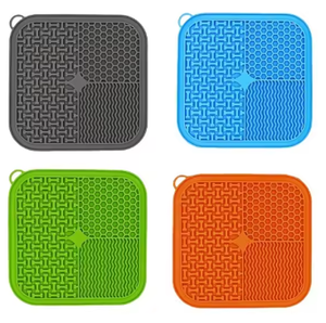Tapis à lécher pour animaux de compagnie, soulagement de l'anxiété, pour le toilettage, le bain, la coupe des ongles, l'entraînement, friandises pour chiens, tapis à lécher pour chats, tapis d'alimentation lente - Product Image 1