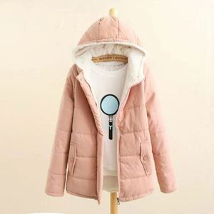 Abrigo de <span class=keywords><strong>Moda</strong></span> <span class=keywords><strong>2023</strong></span> de Buena Calidad para <span class=keywords><strong>Mujer</strong></span> con Capucha de Piel Grande, Abrigo Acolchado Corto de Invierno al por Mayor, Ropa para <span class=keywords><strong>Mujer</strong></span> - Product Image 3
