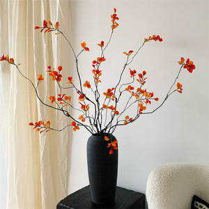 Muyu Chronicles Branches artificielles en feuilles d'érable, fleurs en soie rouge-orange, décoration de Thanksgiving, ornement de salon, branche unique - Product Image 4