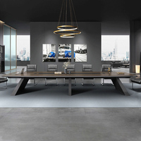 Mesa de Conferencia Modular Extensible de Madera Sólida de Alta Gama, Diseño Cuadrado con Combinación de Sillas, para Uso Comercial en Oficinas