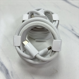 Produits Tendances Chauds Câble USB Type C vers C USB-C 1M 2M 240W Câble Type C Charge Rapide pour <span class=keywords><strong>iPhone</strong></span> 16 <span class=keywords><strong>Pro</strong></span> Max 15 Plus <span class=keywords><strong>14</strong></span> <span class=keywords><strong>Pro</strong></span> - Product Image 1