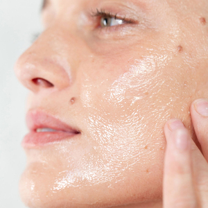 Label privé <span class=keywords><strong>Lait</strong></span> <span class=keywords><strong>nettoyant</strong></span> naturel à la camomille et à la figue Élimine l'excès d'huile Purifier les pores Équilibre Gel clarifiant pour le <span class=keywords><strong>visage</strong></span> pour la <span class=keywords><strong>peau</strong></span> Gelée Propre - Product Image 3