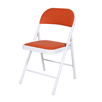 Chaise pliante en métal légère et portable en gros, avec coussin en PU doux et coloré pour les activités de plein air