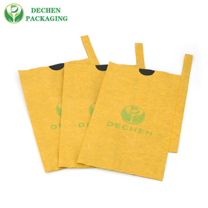 Picking Guava Fruit Protection Bags Insect-proof And Waterproof Mango Bag Picking Guava Fruit Protection Bags Insect-proof And Waterproof Mango Bag