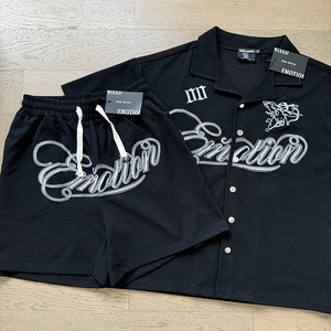 Ensemble T-shirts et Shorts 100% Coton de Qualité Supérieure pour Hommes, avec Impression de Lettres Personnalisée, Style Streetwear Tendance, Collection Mixed Emotion - Product Image 1
