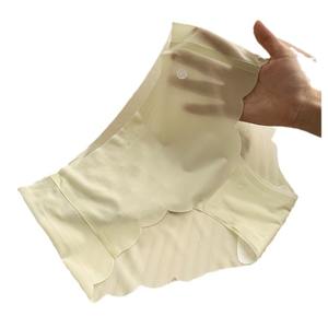 Ropa interior sin costuras Summer Explosions para mujer, transpirable, ultrafina, de secado rápido, con diseño 3D de melocotón, para fitness, de tiro medio, color liso. - Product Image 5