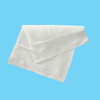 Lingettes humides miniatures de haute qualité pour enfants et adultes, format voyage, hydratantes, désinfectantes pour les mains, nettoyantes pour les soins en déplacement