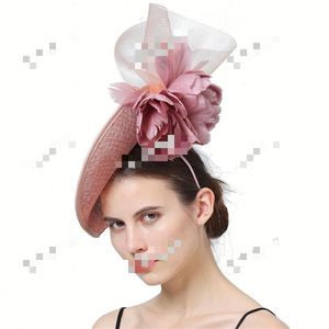 Nouveau chapeau fascinateur en sinamay exagéré avec plumes, accessoires de cheveux de mariée, chapeau haut en maille et gaze - Product Image 3
