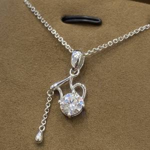 Horóscopo - Collar con Colgante de Diamante Cultivado en Laboratorio de 1 Quilate, Corte Redondo, VVS, Plata de Ley 925, Signo Acuario - Product Image 1