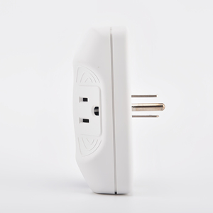 American Standard 15A TV Guard <span class=keywords><strong>Single</strong></span> Plug <span class=keywords><strong>Socket</strong></span> <span class=keywords><strong>Protector</strong></span> contra sobretensiones para uso doméstico 120V 15A Estabilizador de voltaje para refrigerador AC - Product Image 2