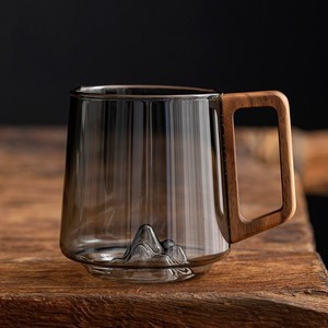 Tasse à thé en verre borosilicate de haute qualité avec poignée en bois, transparente, gris fumé, pour usage domestique - Product Image 1