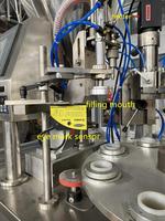 Machine automatique de scellage de tubes de dentifrice