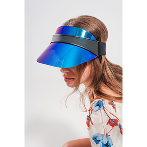 Casquette à visière bleue - Product Image 1