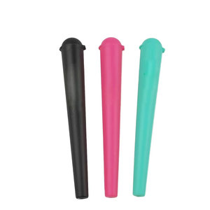 Envase Personalizado con Tapa Abatible, Tubo de Plástico Transparente a Prueba de Niños, Tubo de Plástico Pre-Enrollado para Hierbas y Tabaco - Product Image 1