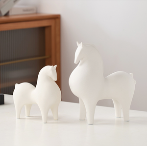 Ensemble de statues de chevaux en céramique blanc mat, sculpture animale minimaliste nordique pour salon, meuble TV, entrée, ornement de meuble à vin - Product Image 3