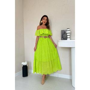 Robe longue en mousseline brodée vert lime, épaules dénudées, coupe trapèze, taille naturelle, respirante - Product Image 5