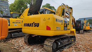 Excavatrice d'occasion Komatsu PC130-7 PC 130 fabriquée au Japon, originale, 13 tonnes, à vendre - Product Image 3