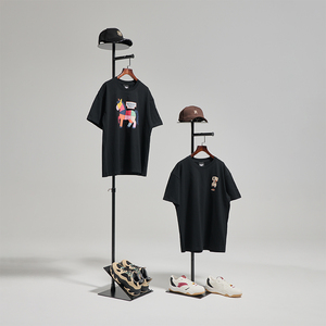 Expositor de Boutique M129-HB <span class=keywords><strong>con</strong></span> <span class=keywords><strong>Barra</strong></span> <span class=keywords><strong>para</strong></span> Sombreros y Plataforma <span class=keywords><strong>para</strong></span> Zapatos, Perchero Metálico Personalizable - Product Image 5