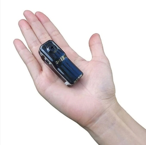 <span class=keywords><strong>Md80</strong></span> Mini <span class=keywords><strong>Camera</strong></span> <span class=keywords><strong>Dv</strong></span> Record <span class=keywords><strong>Camera</strong></span> Support 8g Tf Card 720*480 Caméscopes d'enregistrement durable - Product Image 4