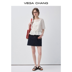 VEGA CHANG Camicetta <span class=keywords><strong>Bianca</strong></span> e Rossa Ricamata per Donne, Dettaglio Fiocco, Maniche a Sbuffo, Orlo Plissettato, Collo Tondo, Top Casual - Product Image 3