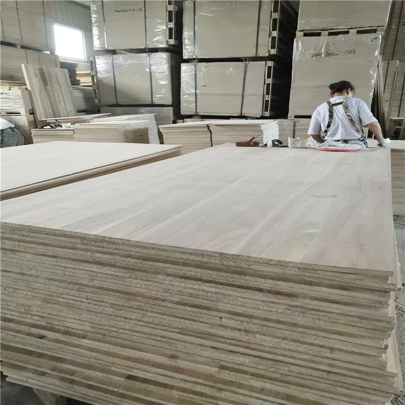 सख्ती से प्रक्रिया paulowina लकड़ी के पैनल फर्नीचर पैनल 100% पर्यावरण संरक्षण के लिए निर्यात
