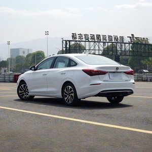 Voitures d'occasion pas chères Changan <span class=keywords><strong>Auto</strong></span> 2018 EADO 1.6L Berline Essence Automatique Voiture d'occasion en Chine - Product Image 3