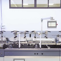 Caja de 4 pliegues Rolam 1100GS Máquina plegadora encoladora automática y completa Encoladora de carpetas de cartón
