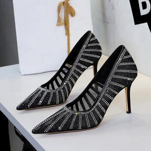 2026 OEM/ODM Scarpe da Donna con Tacco Sottile in Rete Argentata Glitterata, Punta Affusolata, <span class=keywords><strong>Eleganti</strong></span> per Feste Serali e Matrimoni Estivi - Product Image 4