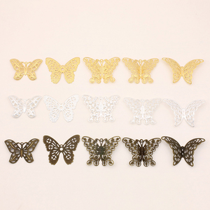 Pendentifs et breloques vintage en laiton 3D, motifs papillon et fleur, garnitures de bijoux, garnitures pour vêtements, entretoises florales, breloques papillon - Product Image 3