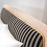Lit moderne et confortable Ben Room RANTEN 1,8 m double avec cadre en bois de bambou et laine d'agneau rayée, grand rangement plat