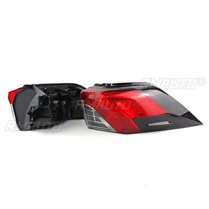 Une paire de feux arrière de spoiler de voiture, feux de freinage de pare-chocs arrière pour Toyota RAV4 2019-2021, kit carrosserie, accessoires de voiture - Product Image 2