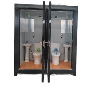 Toilettes portables en acier, intérieur complet, installation facile, design minimaliste pour usage extérieur - Product Image 3