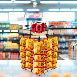 Étagère de rangement pour en-cas en bois avec présentoir rotatif pour chips et bonbons, usage commercial en supermarché - Product Image 1