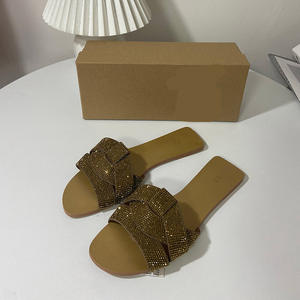 รองเท้าแตะแบบเปิดนิ้วเท้า ดีไซน์สายไขว้ สวมใส่สบาย ระบายอากาศได้ดี น้ำหนักเบา แฟชั่นใหม่สำหรับผู้หญิง สีนู้ด - Product Image 6