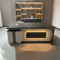 Bureau de direction au design moderne pour bureau de PDG, grand bureau de direction, ensemble de mobilier de bureau pour cadre supérieur, espace de travail administratif