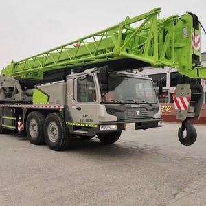 Grue mobile sur camion Zoomlion ZTC800 d'occasion, 80 tonnes, avec pompe hydraulique d'origine, équipement de levage stable pour la construction - Product Image 1