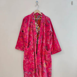 Robe kimono en velours à imprimé animal de la jungle pour femmes, longueur totale, col en V, décontractée d'hiver, mode de luxe, lavable en machine - Product Image 1