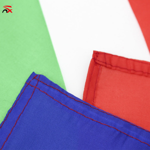 Venta caliente juego de copa de fútbol <span class=keywords><strong>Sudáfrica</strong></span> <span class=keywords><strong>bandera</strong></span> al aire libre poliéster 3*5 pies <span class=keywords><strong>Bandera</strong></span> de país de <span class=keywords><strong>Sudáfrica</strong></span> para eventos animando - Product Image 4