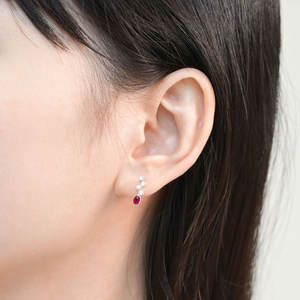 Boucles d'oreilles clous pour femme en or massif 18 carats avec diamants naturels véritables et rubis sang de pigeon, design minimaliste et tendance, collection de bijoux fins, vente chaude - Product Image 2