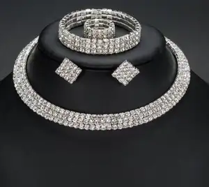 High quality Bridal rhinestones jewelry set Three row rhinestones choker necklace earrings and bangle set WN384