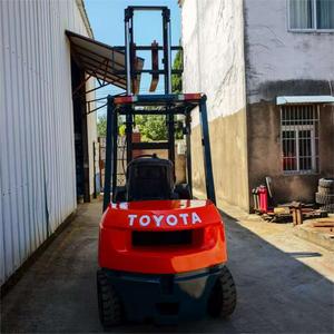 Montacargas Diésel <span class=keywords><strong>Toyota</strong></span> Usados de <span class=keywords><strong>2</strong></span> Toneladas, <span class=keywords><strong>2</strong></span>.<span class=keywords><strong>5</strong></span> Toneladas y 3 Toneladas en Oferta, Motor Japonés, Certificación CE, Exportación a Más de 136 Países - Product Image 6