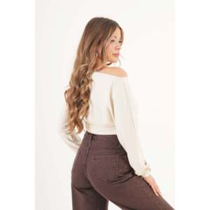 Women's <b>Batwing</b> Sleeve Blouse Thin Fabric with Stone Embellishment Wholesale Knit <b>Tops</b> - Product Image 2